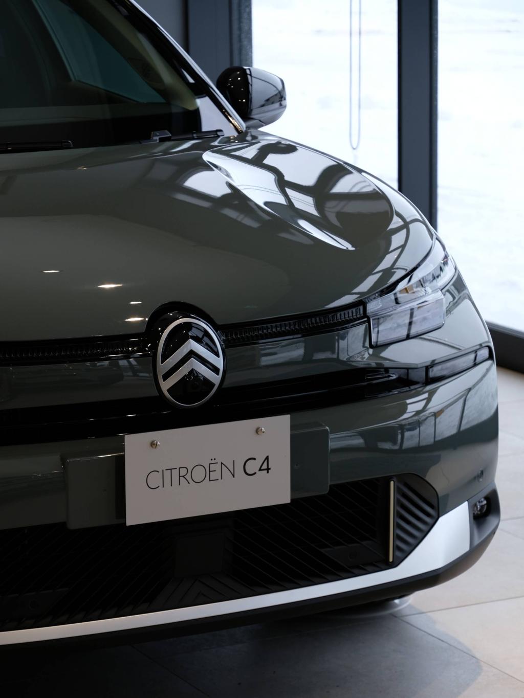 寒い冬こそ、C4の“アドバンスドコンフォート”。